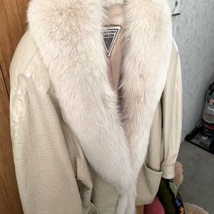 Lamb skin and fox collar jacket